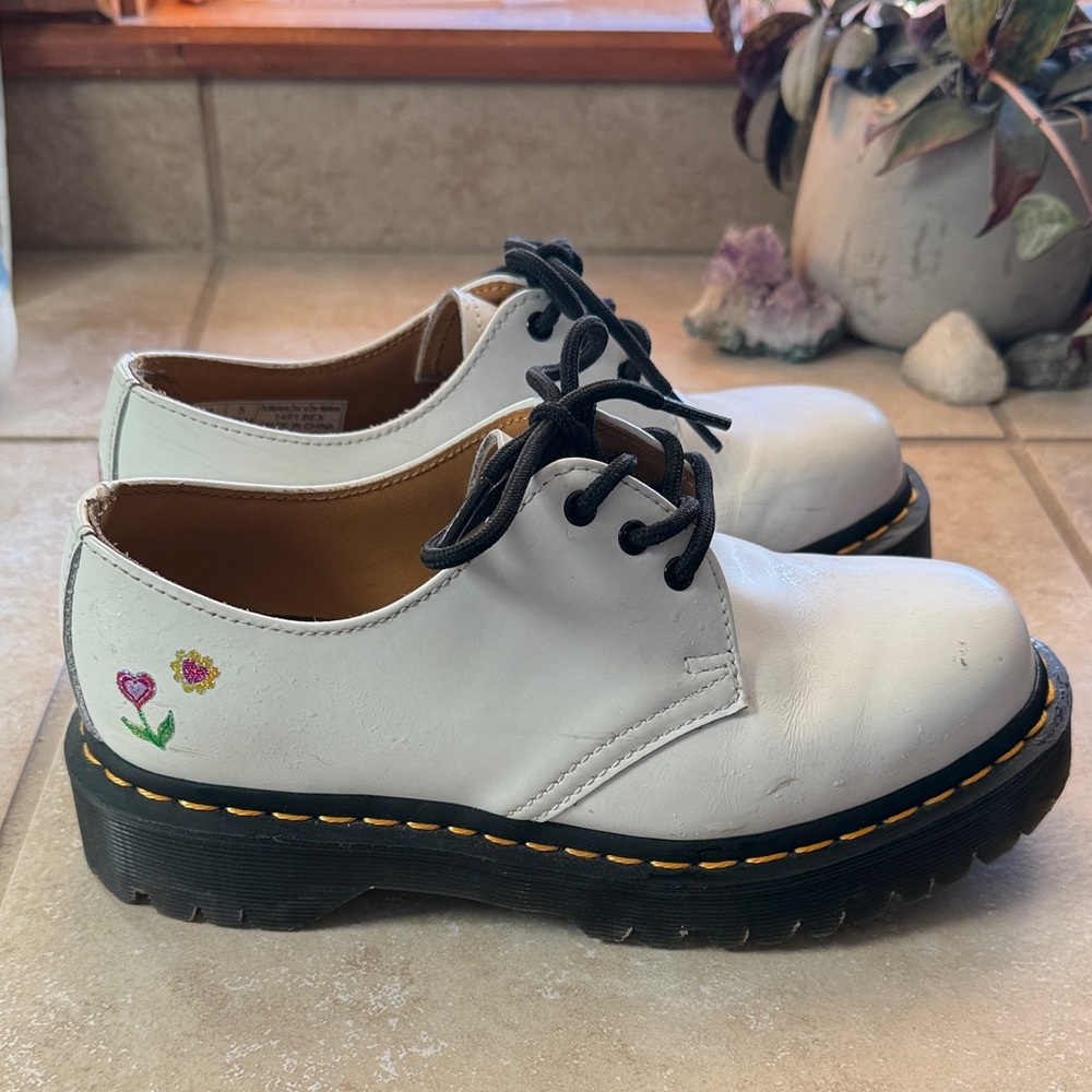 White Leather Dr. Martens - Picture 2 of 6